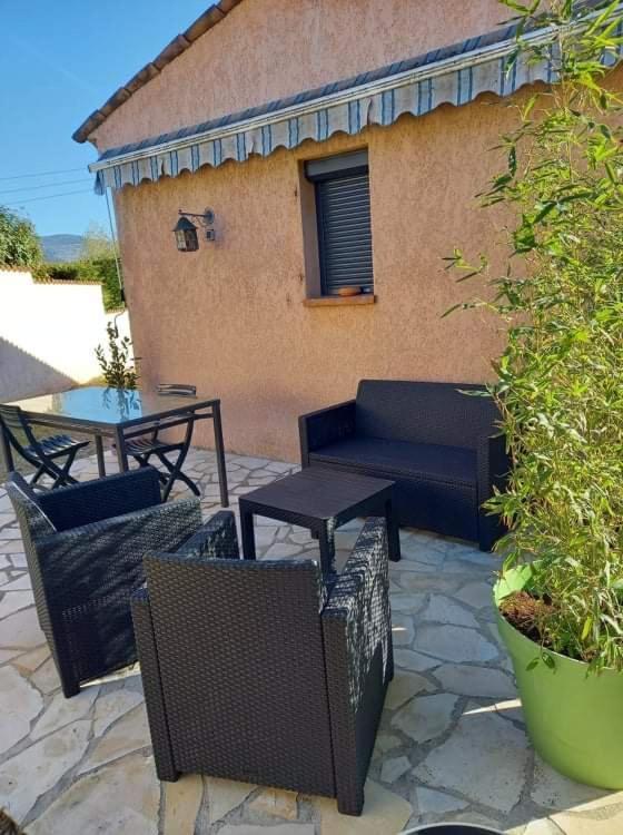 Studio Climatise Dans Villa Calme A 15Km De Cannes Peymeinade 外观 照片